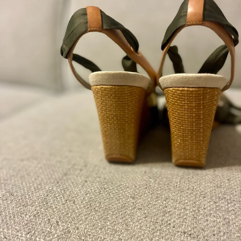 Tsubo Olive Wrap Peep-Toe Wedge Sandals